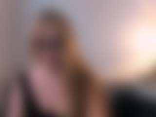 AriaGntle's Live Sex Cam Show
