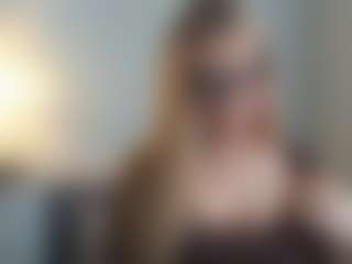 AriaGntle's Live Sex Cam Show