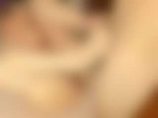 BlindingLightss's Live Sex Cam Show