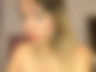 BlindingLightss's Live Sex Cam Show
