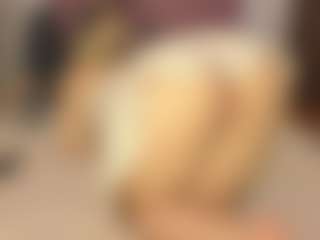 BlindingLightss's Live Sex Cam Show