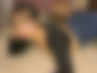 BlindingLightss's Live Sex Cam Show