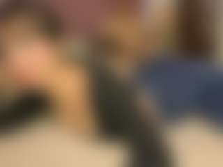 BlindingLightss's Live Sex Cam Show
