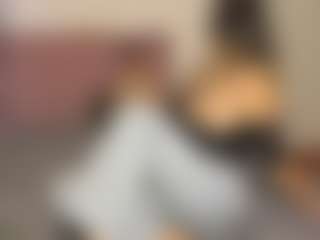 BlindingLightss's Live Sex Cam Show