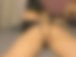 BlindingLightss's Live Sex Cam Show