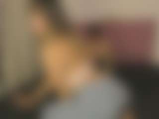 BlindingLightss's Live Sex Cam Show