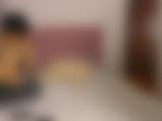 Live cam show with BlindingLightss - Blonde Hair Amateur on studioflirtlive.com