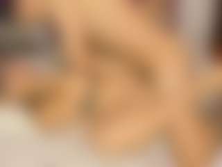 BlindingLightss's Live Sex Cam Show