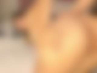 BlindingLightss's Live Sex Cam Show