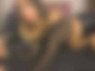 Live cam show with BlindingLightss - Athletic Latina on TastyBlacksLive | colombia