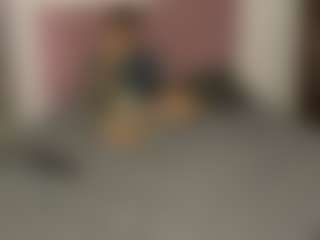 BlindingLightss's Live Sex Cam Show