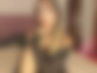 Live cam show with BlindingLightss - Athletic BBW on Gym Cam Girls