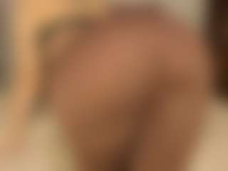 BlindingLightss's Live Sex Cam Show