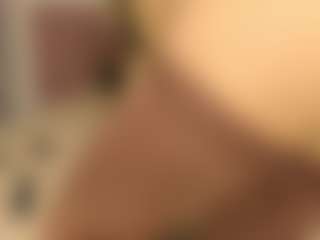 Live cam show with BlindingLightss - Spank on Milfs Live