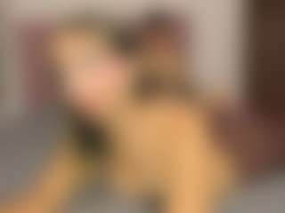 BlindingLightss's Live Sex Cam Show