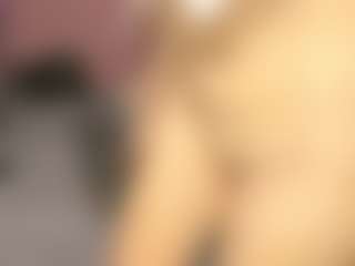 BlindingLightss's Live Sex Cam Show