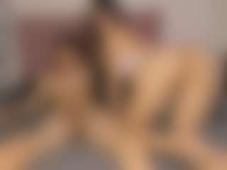 BlindingLightss's Live Sex Cam Show