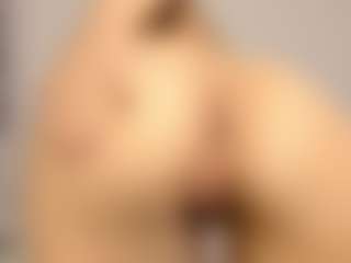 Live cam show with BlindingLightss - Amateur on Dolls Live