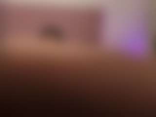 BlindingLightss's Live Sex Cam Show