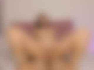 Live cam show with BlindingLightss - Fingers on Camsoda