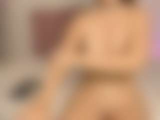BlindingLightss's Live Sex Cam Show
