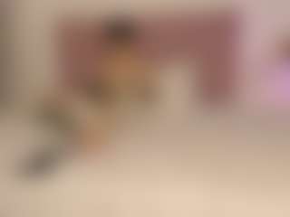 BlindingLightss's Live Sex Cam Show