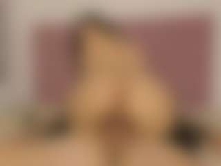 BlindingLightss's Live Sex Cam Show