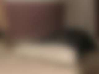 BlindingLightss's Live Sex Cam Show