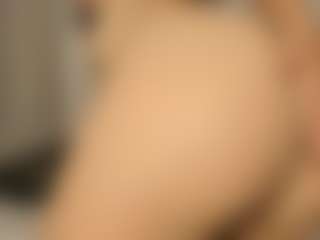 BlindingLightss's Live Sex Cam Show