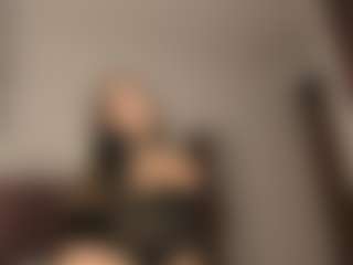 Live cam show with BlindingLightss - Strip on Soda Cam
