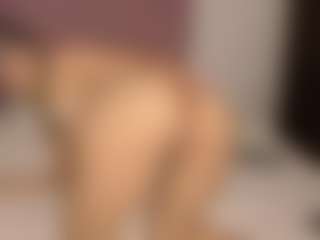 BlindingLightss's Live Sex Cam Show