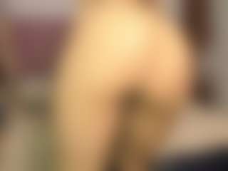 BlindingLightss's Live Sex Cam Show