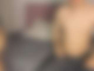 BlindingLightss's Live Sex Cam Show