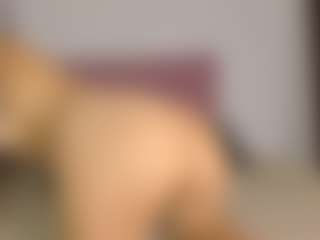 BlindingLightss's Live Sex Cam Show