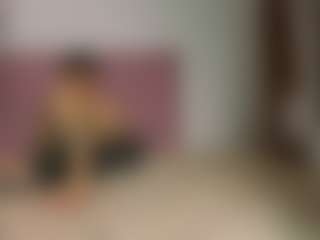 Live cam show with BlindingLightss - Athletic Bedroom on Mixed Magazine Live