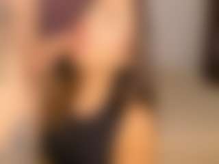 Spettacolo in cam dal vivo con BlindingLightss - Pinch Curvy su Camsoda