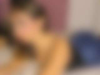 Live-camshow met BlindingLightss - Natural op Camsoda