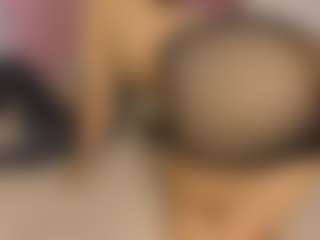 BlindingLightss's Live Sex Cam Show