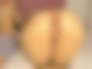 BlindingLightss's Live Sex Cam Show