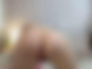 Live cam show with SunriseGuys - Grey Eyes on Gym Cam Girls