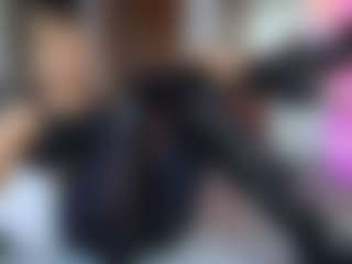 allesya23 MILF webcam performer live streaming