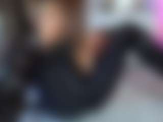allesya23 MILF webcam performer live streaming