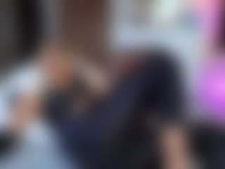 allesya23's Live Sex Cam Show