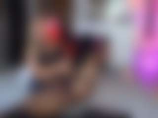 Spettacolo in cam dal vivo con allesya23 - Granny Blonde Hair su Camsoda