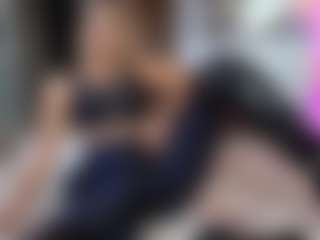 allesya23, modelo webcam MILF transmitiendo en vivo