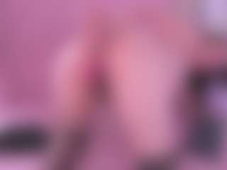 Live cam show with Bonnie - Strip on fapnchat