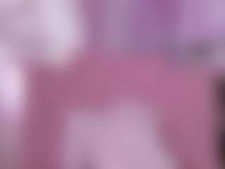 Live cam show with Bonnie - Brown Eyes on SpunkLive