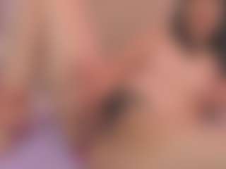 Live cam show with Bonnie - Middle Aged on Chatstar