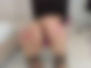Live cam show with Bonnie - Average on slutload