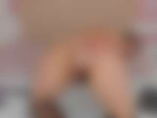 Live cam show with Bonnie - Middle Aged on SpankPalCams